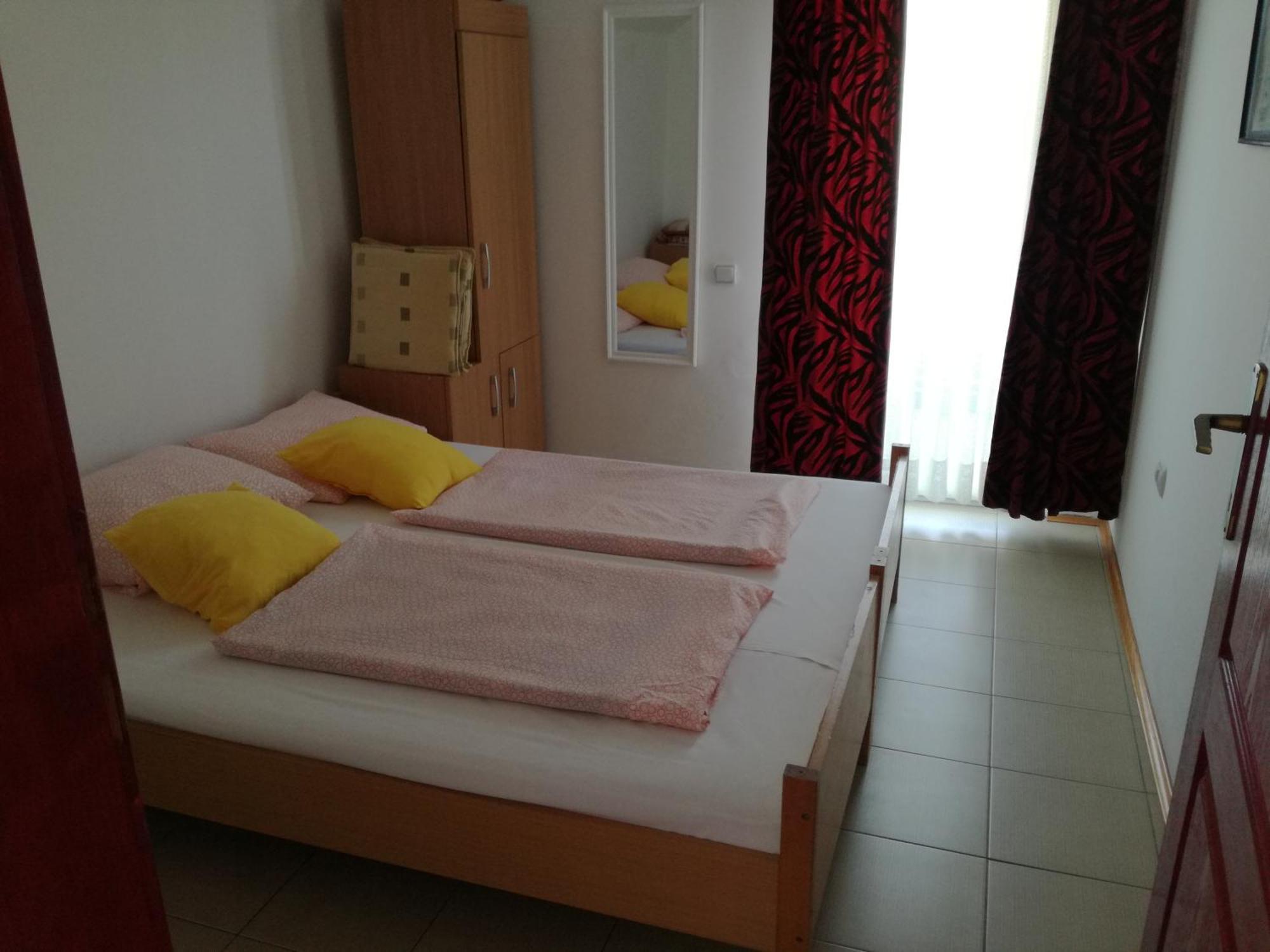 Apartman Irena Тиват Екстер'єр фото