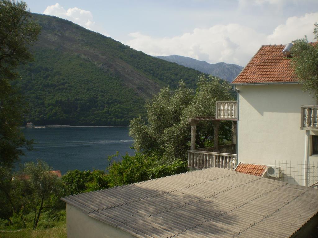 Apartman Irena Тиват Екстер'єр фото